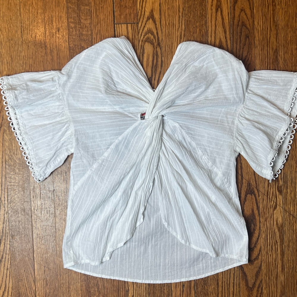 🌟5/$20🌟Moon River white embroidered blouse top small - Picture 2 of 2